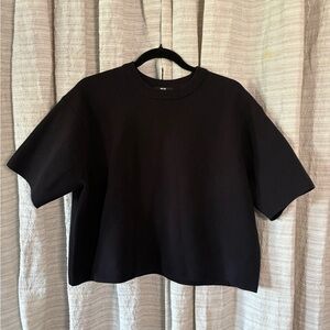 Uniqlo Dark Ribbed Knit Top